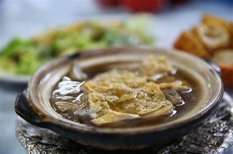 Best clear soup bak kut teh! Ah Wang Bak Kut Teh . Steamed Fish Head @ Old Klang Road