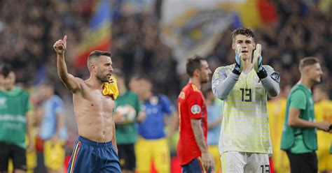 Eufória ukrajiny netrvala dlho, holandsko si zachránilo výhru vďaka gólu dumfriesa. KVALIFIKÁCIA EURO 2020 Španieli bozkávajú ruky Kepovi. Taliani sa vytrápili v Arménsku