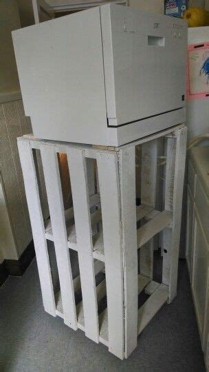 Rolling Cart For Our Portable Dishwasher Made From 100 Pallets
