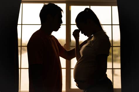 Man Shut Down For Snapping At Pregnant Wife For Complaining About Pain