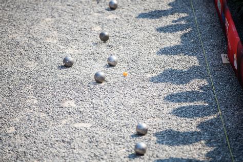 La Gruyère Swiss Pétanque Tour à Bulle Photos Chloé Lambert