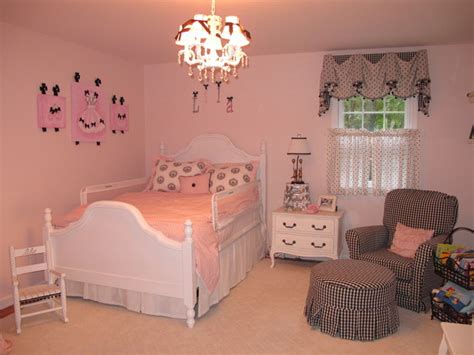 Lilas Pink Black And White Room Traditional Kids