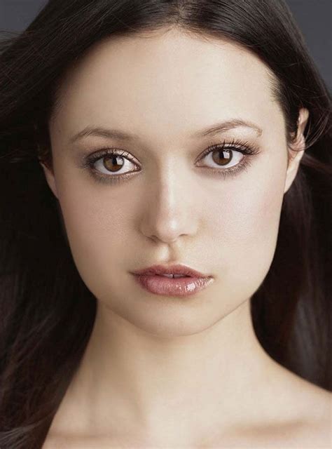Summer Glau Celebrity Actress Asymmetrical Female Face