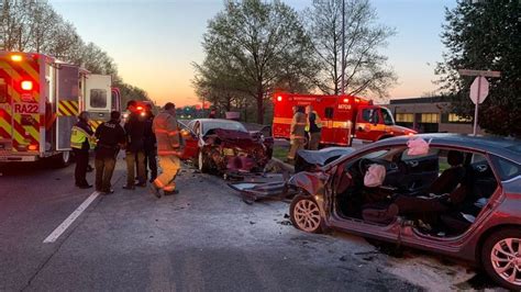 Maryland Man Dies In 2 Car Crash On Clopper Road In Gaithersburg