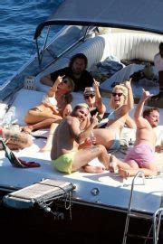 Kristen Stewart And Stella Maxwell In Bikini On The Yacht At The Amalfi Coast Gotceleb