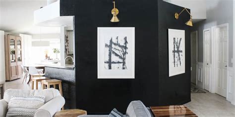 I painted my living room wall black! – House Mix