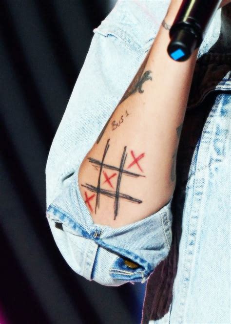 Louis Tomlinsons 23 Tattoos And Their Meanings Body Art Guru