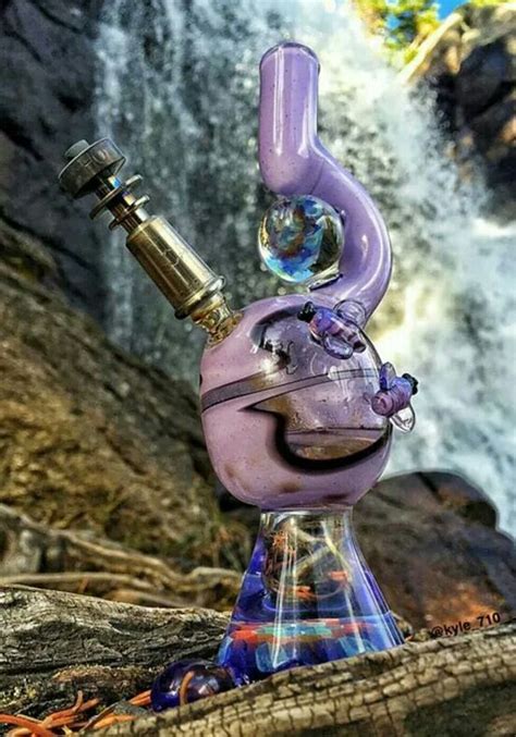 151 Best Pipes And Bongs Images On Pinterest Pipes And