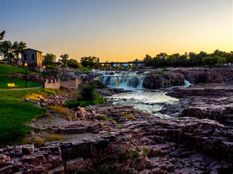 970 Sioux Falls South Dakota Stock Photos Pictures And Royalty Free