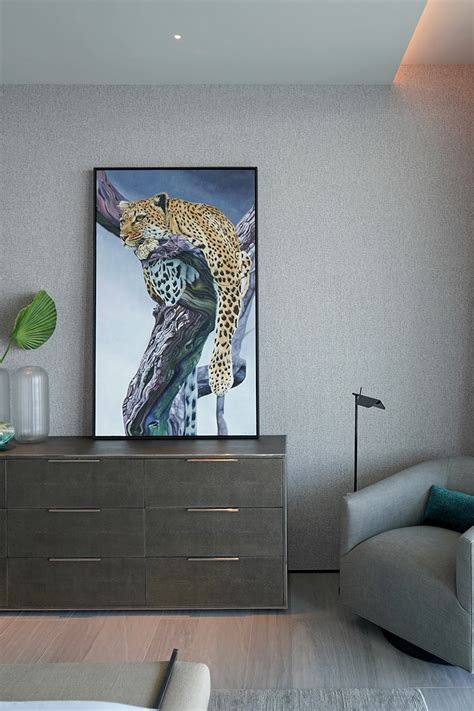 Art And Interiors Creative Ways To Display Your Favorite Pieces