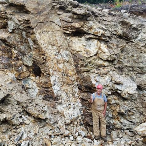 A 15 Billion Lithium Deposit Has Been Discovered In Western Maine