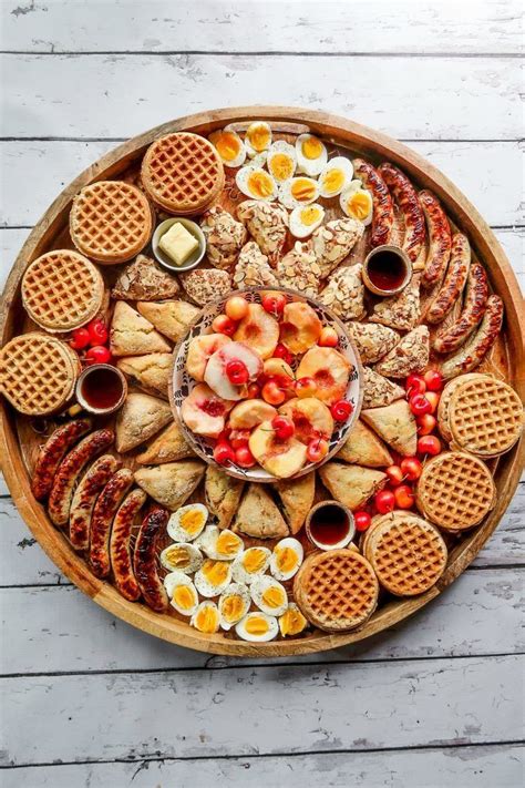 Pin By Bluevelvet On Breakfast Board In 2020 Party Food Platters