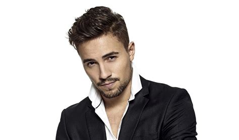 Des nouvelles de toi olivier dion. Olivier Dion, le charme quebecois - People - maximag.fr