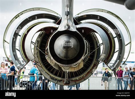 General Electric Cf6 80c2 Turbofan Hi Res Stock Photography And Images