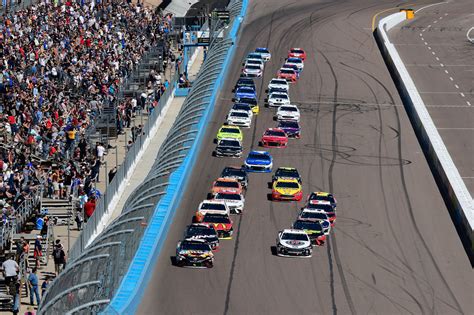 Our 2021 nascar phoenix 500 weekend ticket packages include excellent nascar cup and xfinity series race tickets, hotel accommodations at the first class all suite embassy suites scottsdale resort, full breakfast daily, cocktails daily, deluxe bus transfers to phoenix raceway on saturday and. NASCAR: Team Power Rankings after Phoenix - Toyota teams rise