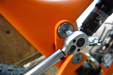 Birzman Torque Wrench Review - Singletracks Mountain Bike News