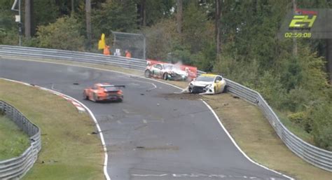 Aż dziewięciu fabrycznych kierowców porsche z le mans nie będzie się ścigać w zielonym piekle lista startowa 24h nürburgring 2020 kurczy się w ten sposób do poziomu poniżej 100 samochodów. 24h Nürburgring 2020: Unfall Opel vs. Porsche