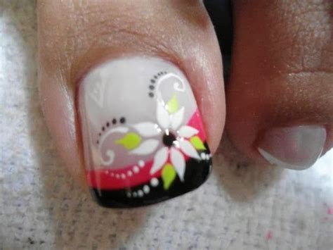 Uñas pintadas con colores de moda. 52 Imágenes de uñas decoradas con diseños de flores para ...