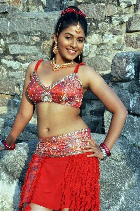 Hot Saree Pictures Navel Pictures Tamil Actress Anjali Navel Show