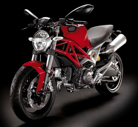 Weight has been reduced 5 kg on the previous model, the monster 695. DUCATI Monster 696 - 2009, 2010 - autoevolution