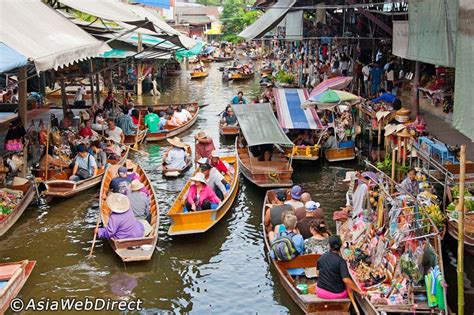 It was a,really fantastic place and they were really lovely. tien, bangkok, floating market - tientresniati.com