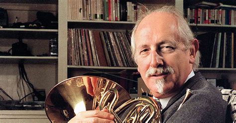 Barry Tuckwell French Horn Virtuoso Is Dead At 88 The New York Times