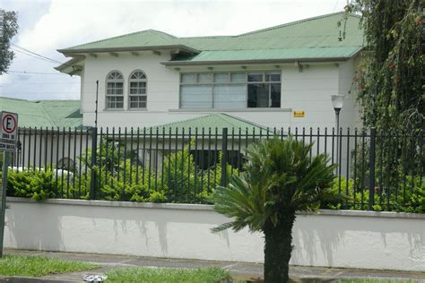 A home in Los Yoses, a suburb on the east side of San Jose. | Houses in