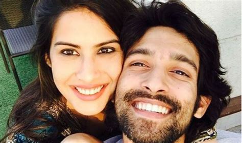 A bride left her wedding and disrupted the shooting of vikrant massey's film in delhi just to meet the actor. Vikrant Massey Confirms His Roka With Long-Time Girlfriend ...