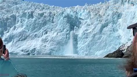 20 meters to story = 6.06061 story. Watch Dramatic Moment Glacier as Tall as 5-Story Building ...