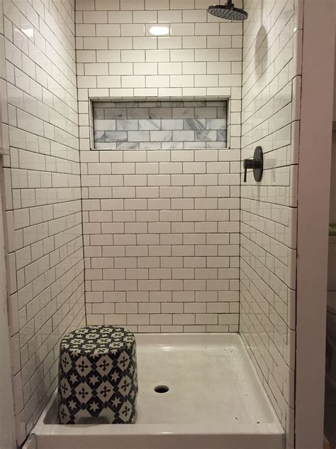 10 White Subway Tile Bathroom Gray Floor Decoomo