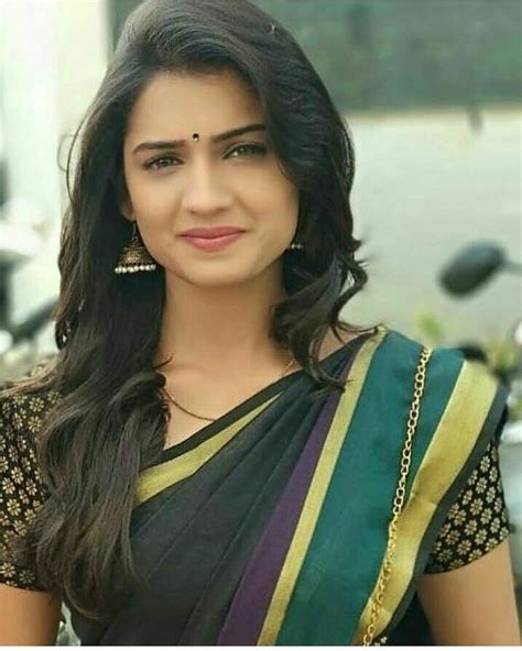 Hruta Durgule Beauty Girl Beauty Full Girl Beautiful Girl Face