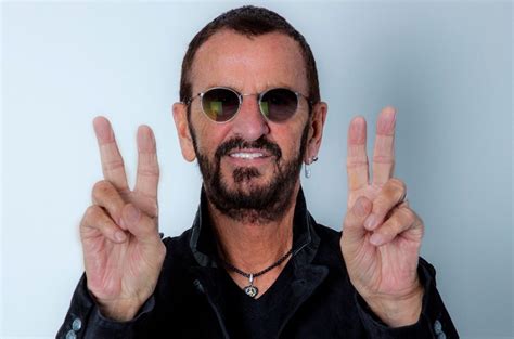 Ringo Starr Biography 2021 See Net Worth Biography House And Career