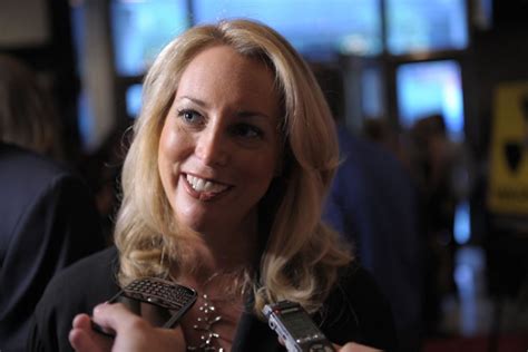 who is valerie plame wilson former cia agent wants trump off twitter