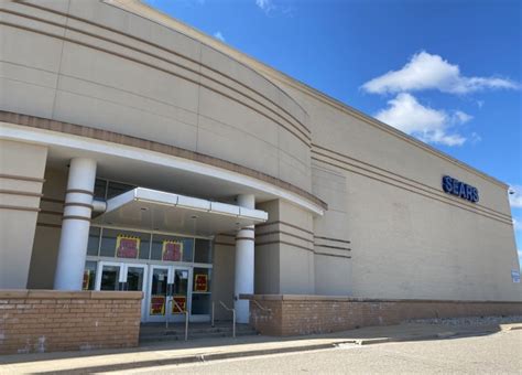 Sears In Westland The Retailers Last Michigan Store Is Closing