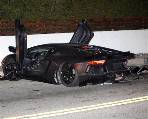 Chris Browns Lamborghini Aventador Crashed And Abandoned In Beverly