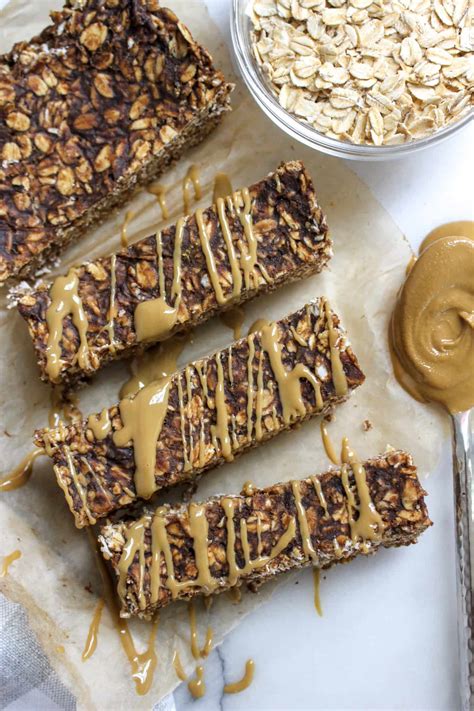 This is an effortless and quick way to get your nutella fix and might even turn into your favorite way to enjoy nutella. No Bake Oatmeal Bars | Healthy Recipes by Chelsey Amer ...