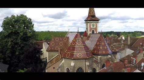 Maisons, villas, fermes bressanes, terrains, étangs, appartements, immeubles, fonds et locaux commerciaux. (Re)découvrez Louhans-Châteaurenaud, ville unique - YouTube