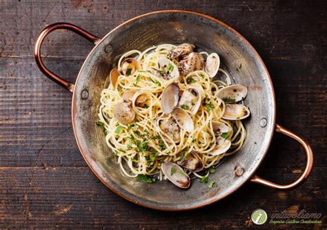 Check spelling or type a new query. Spaghetti alle vongole - INTAVOLIAMO®