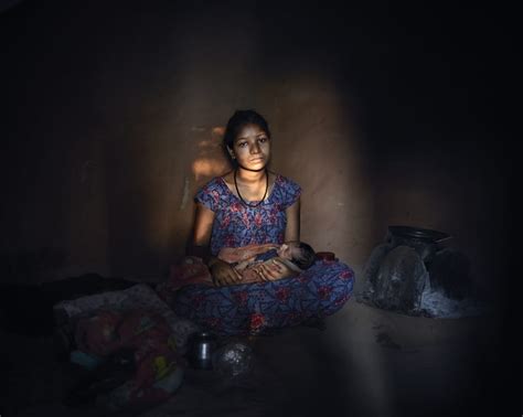 Lesilio Delle Donne Nepalesi Internazionale