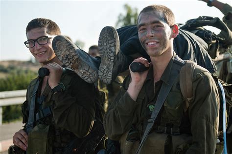 Golani Brigade Beret March Recruits Of The Golani Brigade Flickr
