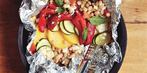 12 Vegetarian Foil Pack Dinners And Sides You Can Make In 30 Minutes Or