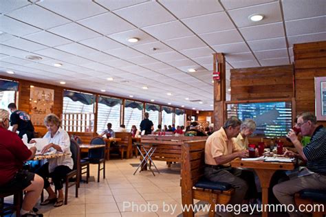 Dixie Crossroads This Restaurant Specializes In Seafood Featuring The