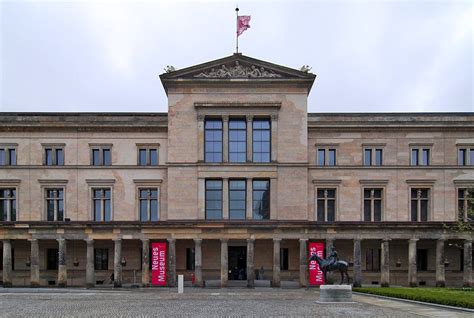 Archiwebcz Neues Museum