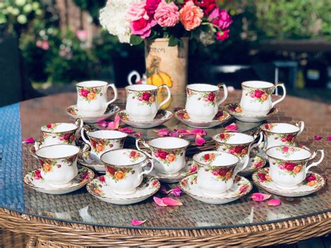 Royal Albert Fine Bone China Tea Cup And Saucer Coffee Mugs Old Country Rose Pattern Selections