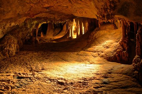 Les 25 Grottes Les Plus Spectaculaires Du Monde Page 5 Sur 5