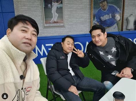 4'난치병 투병' 이봉주 지금은 통증 없어. 국민 마라토너 이봉주, 허리 부상으로 굽은 등...재활 중 - 민중의 ...