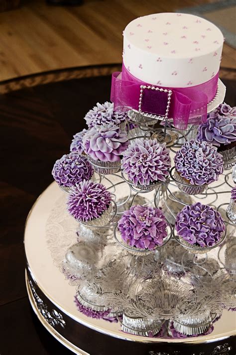 1000 Images About Wedding Cakes On Pinterest Bakeries