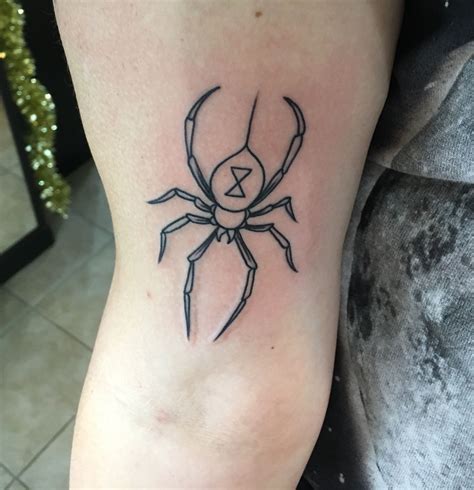 Simple Black Widow Tattoo Seventeensharonvanettenlyrics