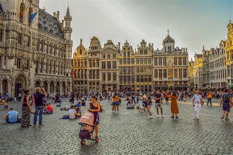 15 Most Beautiful Squares In Europe In 2021 Global Viewpoint