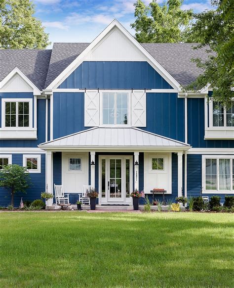 23 Farmhouse Exterior Blue Viral Pinterest Knowled Geableh